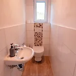 Am Hof יונגהולץ