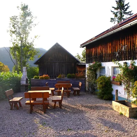 Am Hof * Jungholz