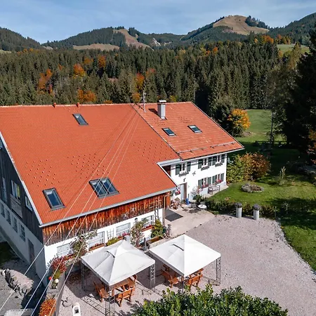 Am Hof * Jungholz