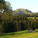 Am Hof Юнгхольц